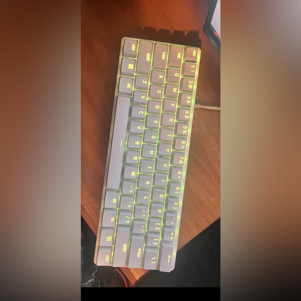 Razer huntsman 60% white, lightly used